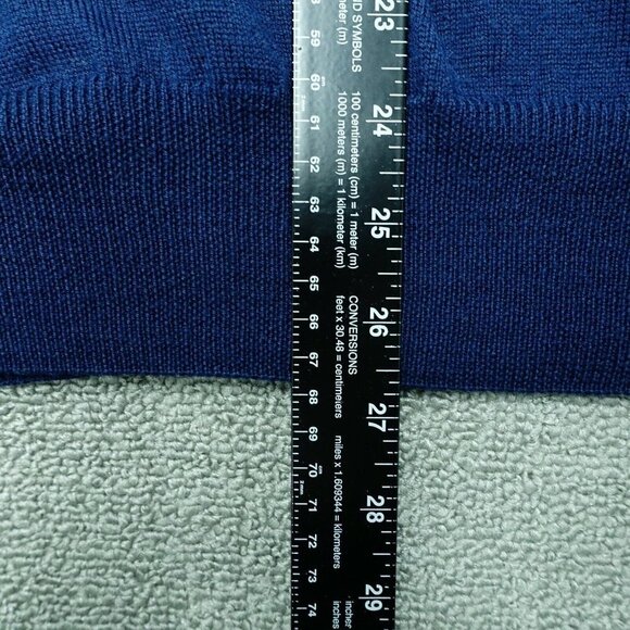 Descente 100% Wool sweater vest men size large Blue sleeveless fitted v-neck - Picture 6 of 7